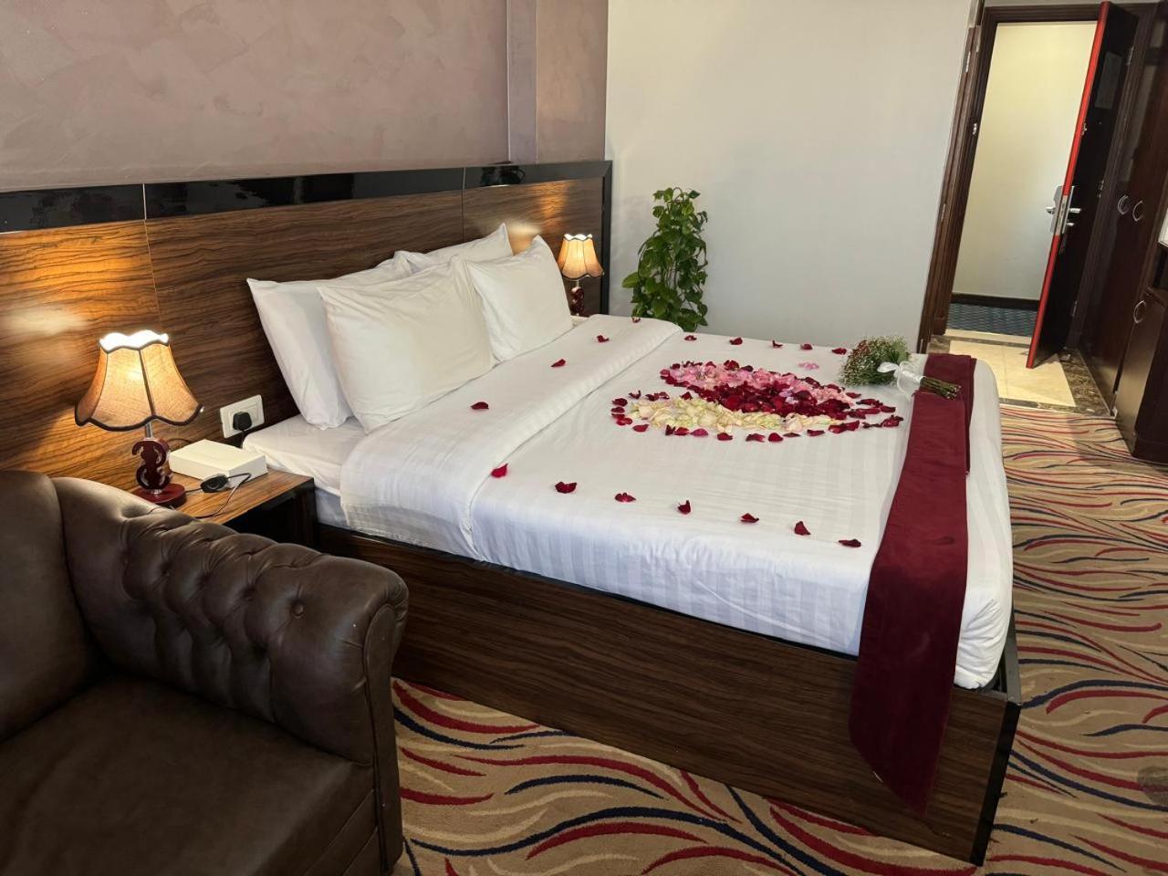 Hayah Golden Hotel 麦地那 外观 照片